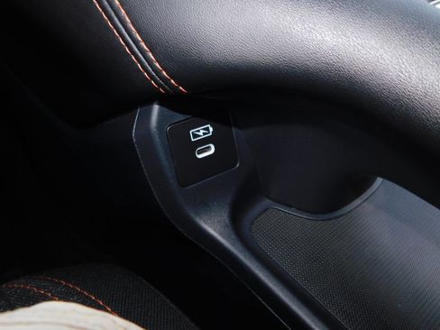 Used 2025 Honda HR-V Sport image 35