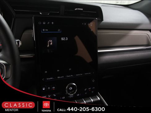 Used 2026 GMC Terrain Elevation w/ Elevation Premium Package AWD/4WD image 10