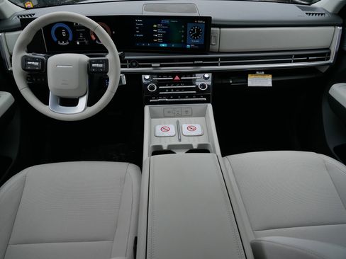 New 2026 Hyundai Santa Fe SE image 9