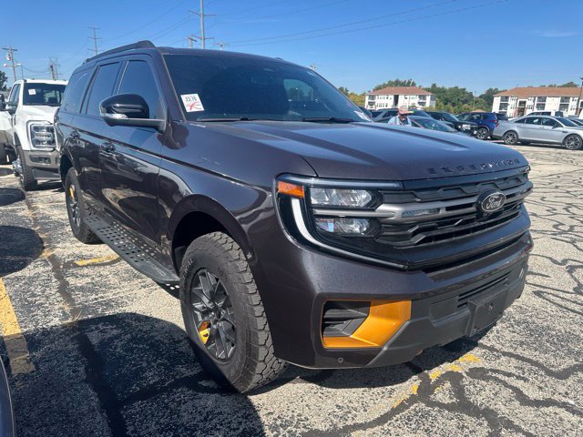 Used 2025 Ford Expedition Tremor AWD/4WD image 5