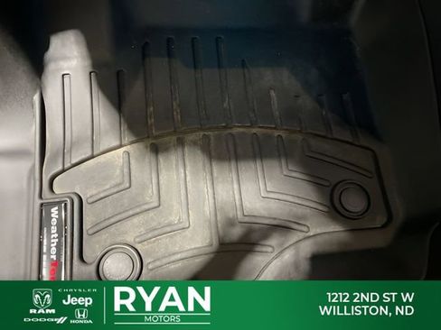 Used 2024 Ford F250 Lariat w/ Sport Appearance Package image 28