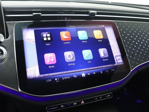 Certified 2025 Mercedes-Benz E 350 4MATIC Sedan image 11