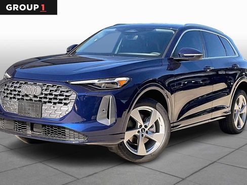 New 2025 Audi Q5 Premium Plus image 1