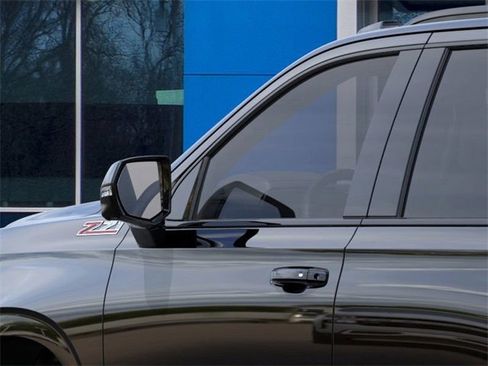 New 2026 Chevrolet Tahoe Z71 image 12