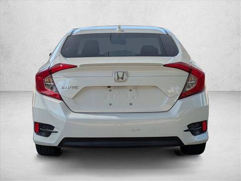 Used 2017 Honda Civic EX-T image 6
