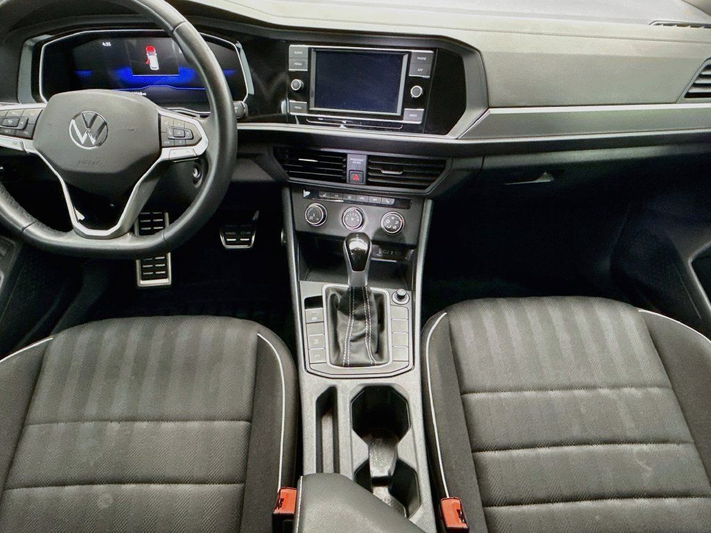 Used 2024 Volkswagen Jetta Sport FWD image 13