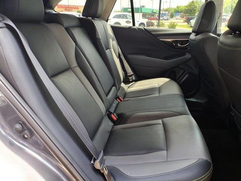 Used 2024 Subaru Outback Onyx Edition AWD/4WD image 15