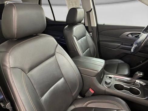 Used 2020 Chevrolet Traverse Premier w/ Redline Edition image 14