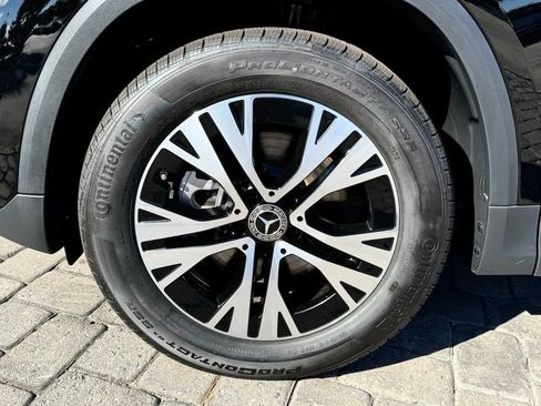 Used 2025 Mercedes-Benz GLA 250 image 13