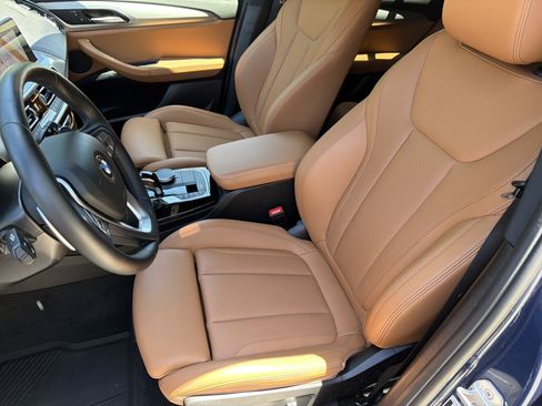 Used 2024 BMW X3 sDrive30i w/ Convenience Package RWD image 19