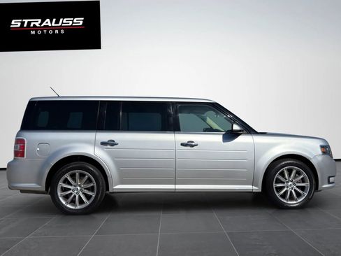 Used 2017 Ford Flex Limited AWD/4WD image 5