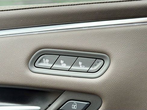 Certified 2023 Cadillac Escalade Sport w/ LPO, ONYX Package image 27