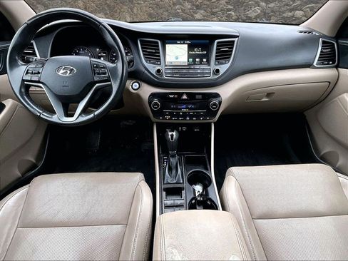 Used 2016 Hyundai Tucson Limited w/ Option Group 03 image 14