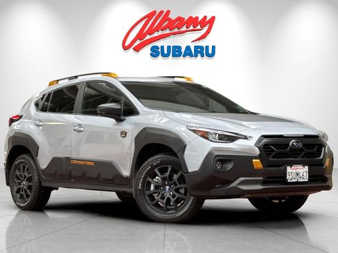 Used 2025 Subaru Crosstrek 2.5i Wilderness w/ Wilderness Package image 2