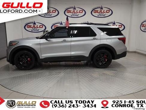 Used 2023 Ford Explorer ST w/ Equipment Group 401A image 5