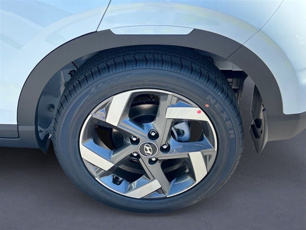 New 2026 Hyundai Venue SEL FWD image 5