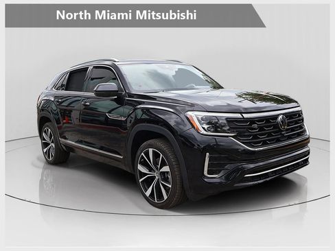 Used 2024 Volkswagen Atlas Cross Sport SEL Premium R-Line AWD/4WD image 1