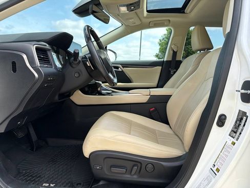 Used 2022 Lexus RX 350 AWD w/ Luxury Package image 11