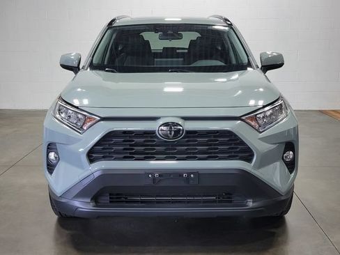 Used 2020 Toyota RAV4 XLE Premium AWD/4WD image 3