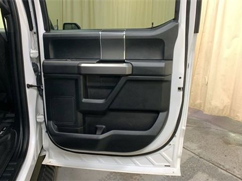 Used 2020 Ford F150 XLT w/ Equipment Group 302A Luxury image 14