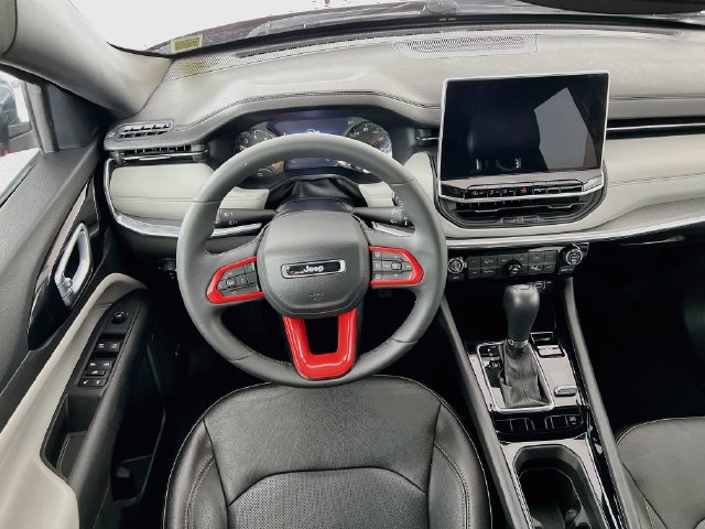 Used 2023 Jeep Compass Limited w/ Sun and Sound Group AWD/4WD image 22