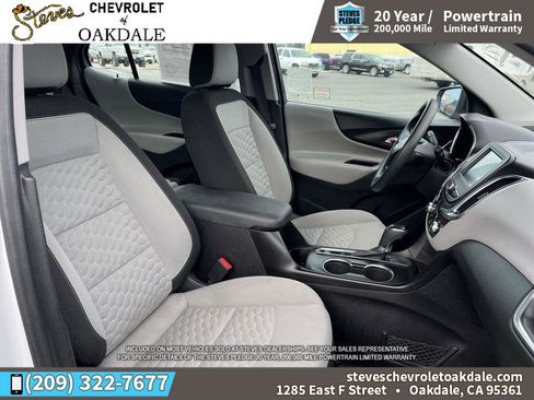 Certified 2018 Chevrolet Equinox LS image 30