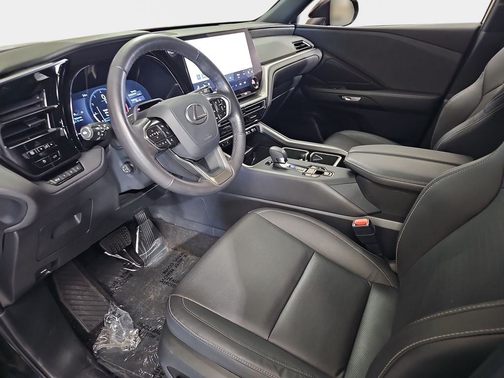 Certified 2024 Lexus TX 350 AWD w/ Captains Chair Package image 16
