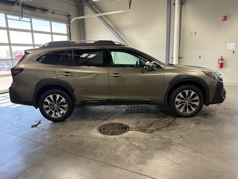 Certified 2025 Subaru Outback Touring XT w/ Popular Package #2 AWD/4WD image 8