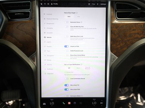 Used 2017 Tesla Model X 90D AWD/4WD image 62