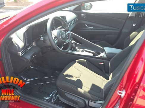 Used 2022 Hyundai Elantra SEL w/ Cargo Package FWD image 23