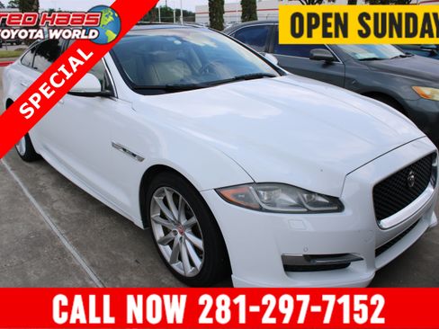 Used 2016 Jaguar XJ R-Sport RWD image 1