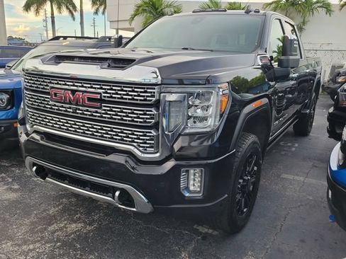 Used 2023 GMC Sierra 2500 Denali w/ Denali Black Diamond Edition AWD/4WD image 33