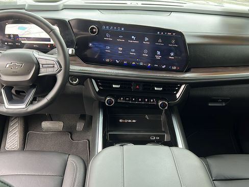 Certified 2025 Chevrolet Tahoe Z71 w/ Comfort Package image 20