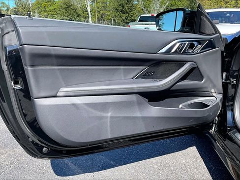 Certified 2026 BMW M440i Convertible image 21