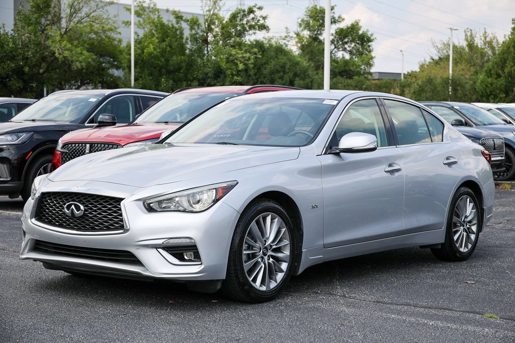Used 2018 INFINITI Q50 Luxe w/ Essential Package (3.0T Luxe) AWD/4WD image 30