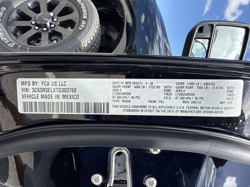 New 2026 RAM 3500 Laramie AWD/4WD image 34