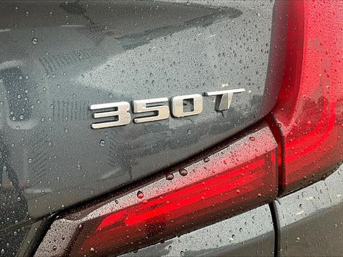 Used 2021 Cadillac XT4 Premium Luxury image 8