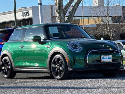 Used 2024 MINI Cooper SE image 6