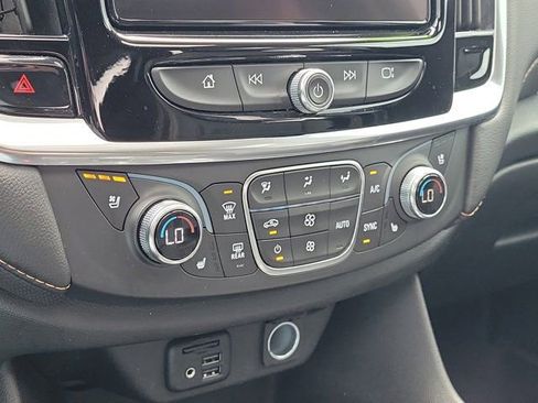 Used 2020 Chevrolet Traverse Premier w/ Redline Edition AWD/4WD image 29