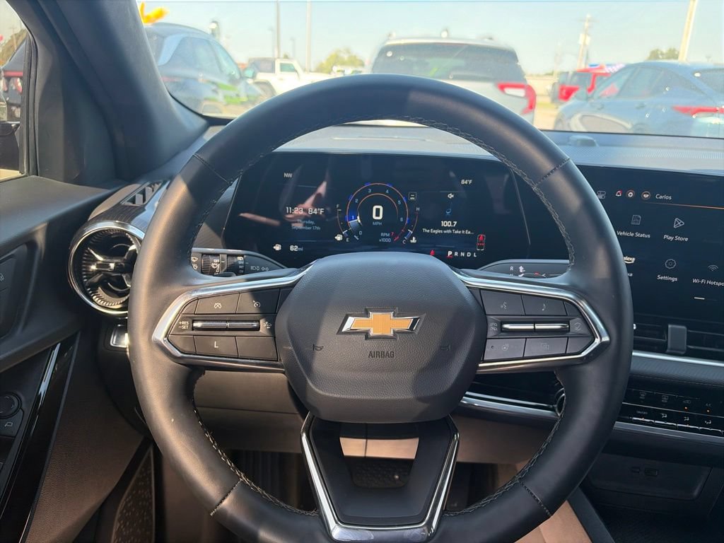 Used 2025 Chevrolet Equinox LT w/ Safety and Technology Package FWD image 15