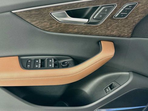 New 2026 Audi Q8 Premium Plus AWD/4WD image 17