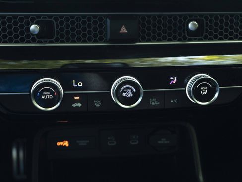 Used 2025 Honda Civic Sport image 33