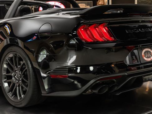 Used 2019 Ford Mustang GT Premium w/ GT Performance Package RWD image 34