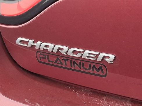 Used 2019 Dodge Charger SXT w/ Leather Interior Group image 20