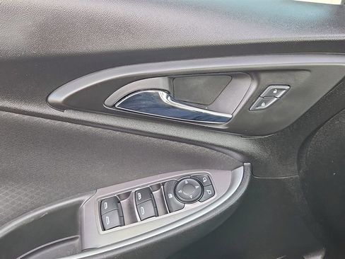 Used 2024 Chevrolet Malibu LT image 22