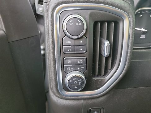 Used 2022 GMC Sierra 2500 Denali image 27