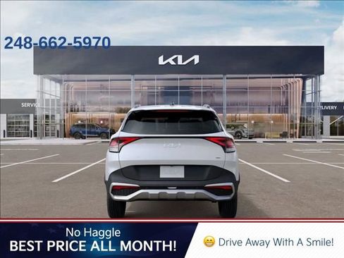 Used 2025 Kia Sportage EX w/ EX Premium Package image 5
