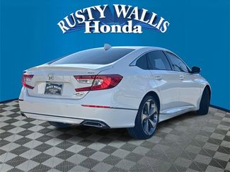 Used 2020 Honda Accord Touring video 2