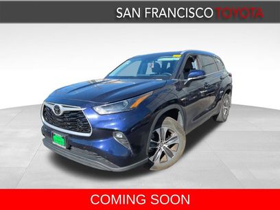 Used 2022 Toyota Highlander XLE
