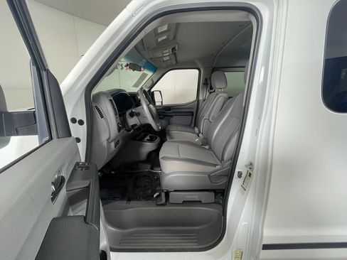 Used 2019 Nissan NV 3500 S image 14